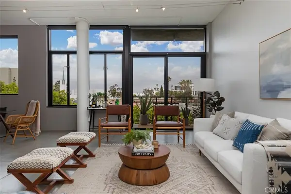 835 Locust Avenue #421, Long Beach, CA 90813