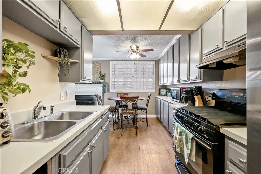 9210 Van Nuys Boulevard #15, Panorama City, CA 91402 - #1