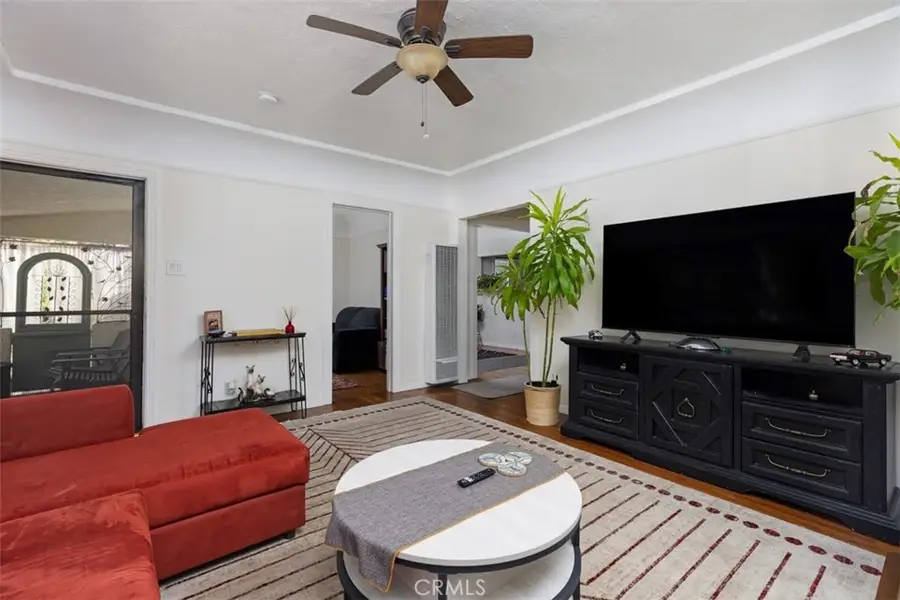 216 W 23rd Street, Long Beach, CA 90806 - Image #2