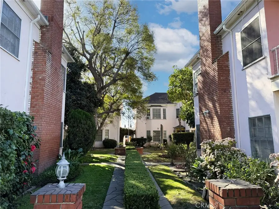 416 E Windsor Road, Glendale, CA 91205 - #3