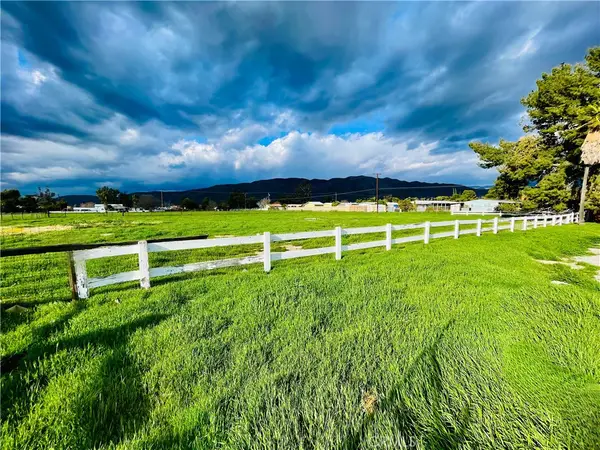 1380 Cottonwood Avenue, San Jacinto, CA 92582