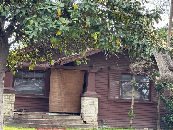 1334 E 9th Street, Long Beach, CA 90813