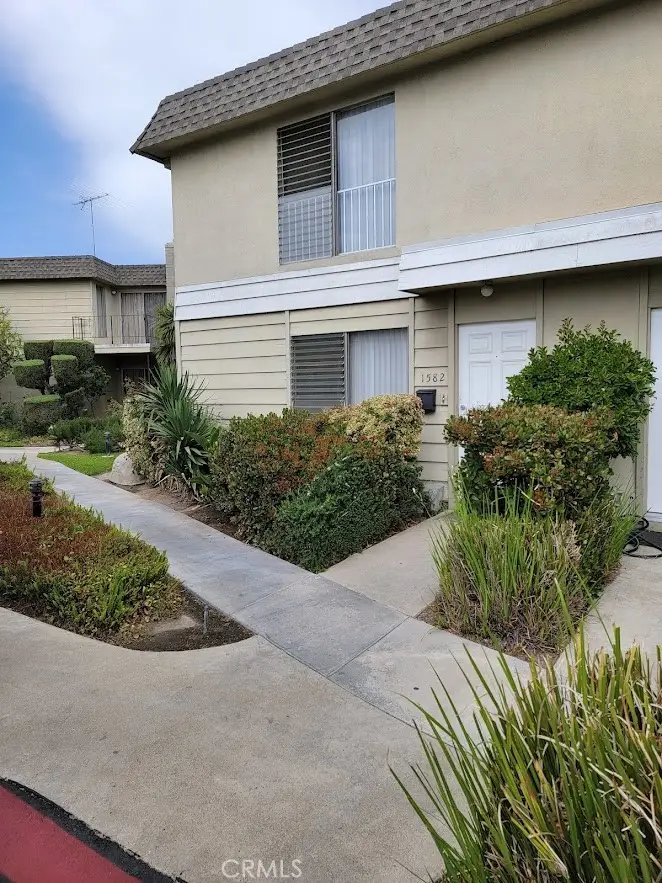 1582 Mitchell Avenue, Tustin, CA 92780 - #1