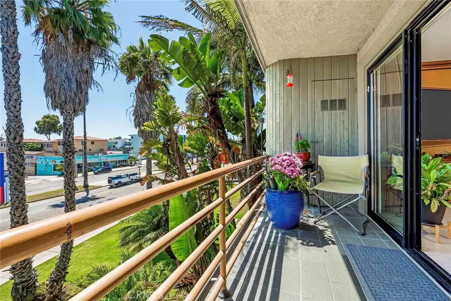 3811 E Livingston Drive #1, Long Beach, CA 90803 - Image #3