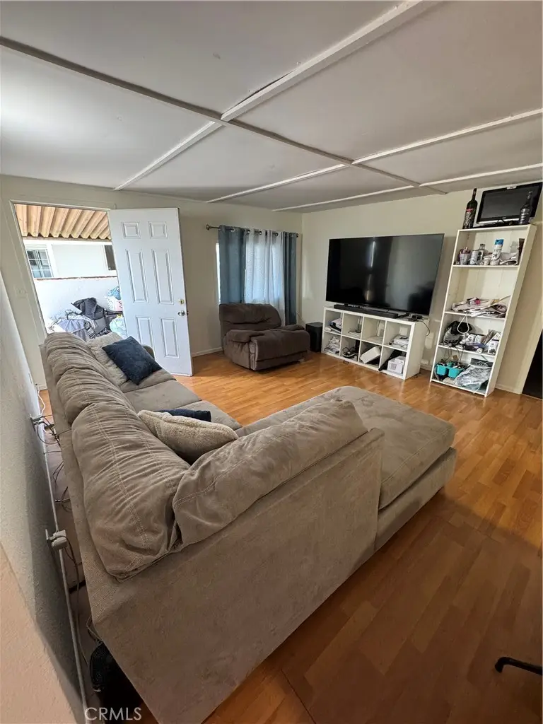 17225 Valley Boulevard #10, Fontana, CA 92335 - Image #2