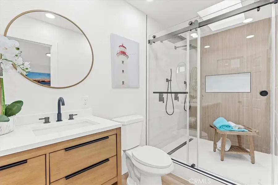 21072 Galbar Circle, Huntington Beach, CA 92646 - Image #2