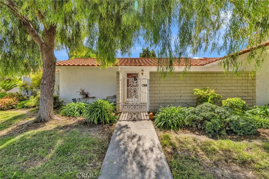 2197 Via Mariposa E #B, Laguna Woods, CA 92637 - #3