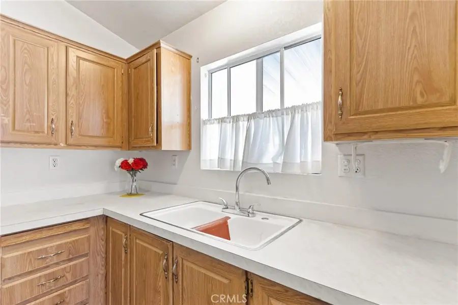 10745 Victoria Ave, Whittier, CA 90604 - Image #3