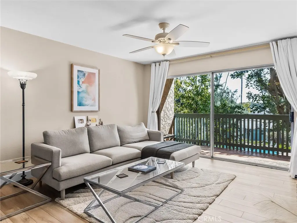 576 N Bellflower Boulevard #209, Long Beach, CA 90814 - Image #1