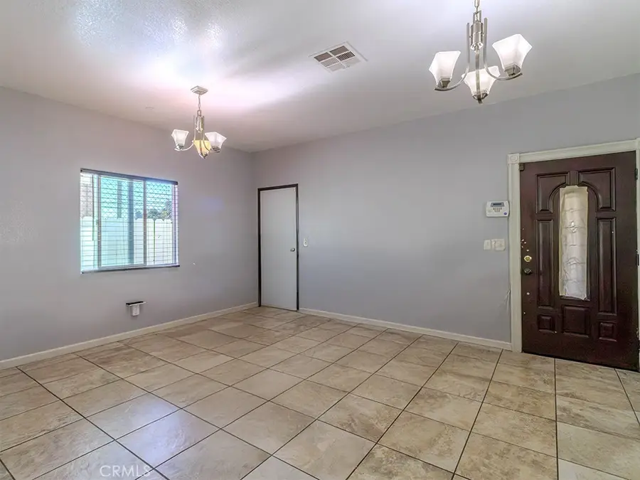 8632 S Fir Avenue, Los Angeles, CA 90002 - #3