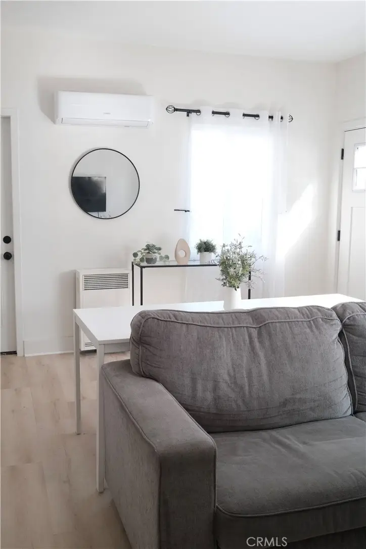 823 E. 10th St., Long Beach, CA 90813 - Image #3