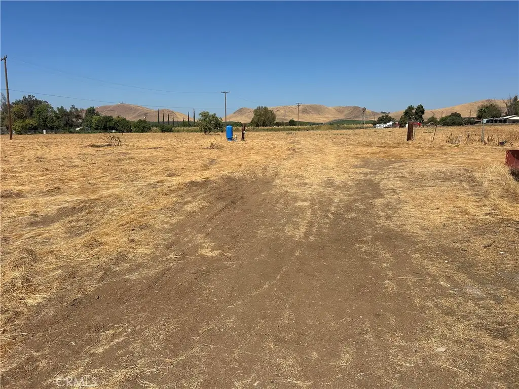 740 E Mulberry, Porterville, CA 93257 - #1