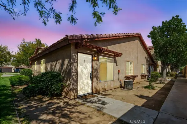 1700 E Avenue Q14 # 8, Palmdale, CA 93550