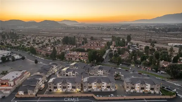 1122 Santo Antonio Drive, Colton, CA 92324