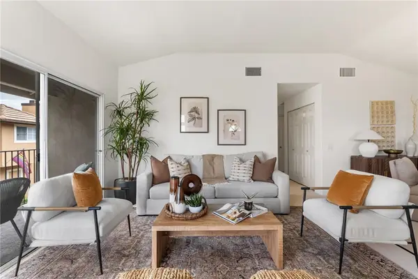 8123 E Oak Ridge Circle, Anaheim Hills, CA 92808