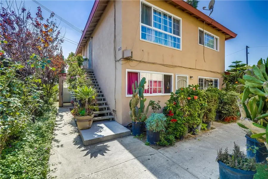 1813 Cedar, Santa Ana, CA 92707 - Image #2