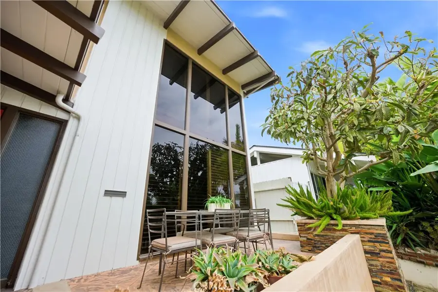 267 Nieto Avenue, Long Beach, CA 90803 - Image #2