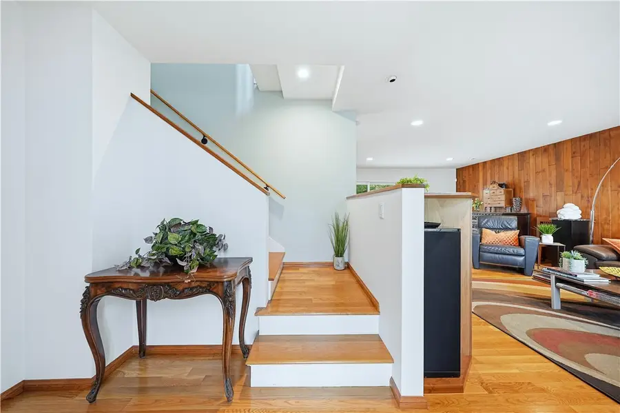 267 Nieto Avenue, Long Beach, CA 90803 - Image #3