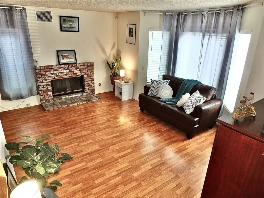 15121 Rancho Clemente, Paramount, CA 90723 - Image #3