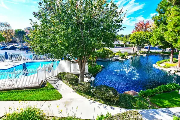 16551 Grunion Lane #204, Huntington Beach, CA 92649