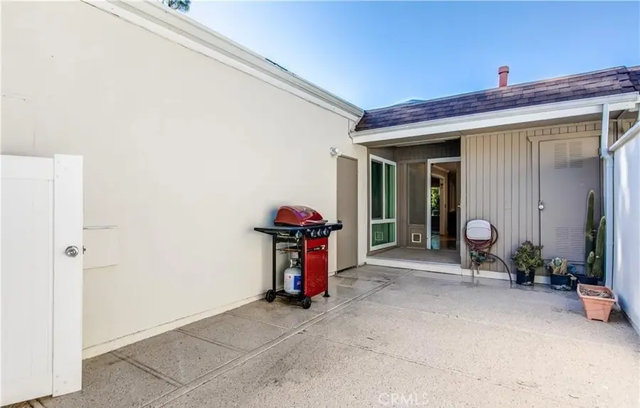 22131 Caminito Vino, Laguna Hills, CA 92653 - Image #3