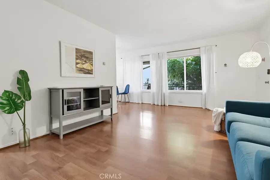 307 Cherry Avenue #6, Long Beach, CA 90802 - Image #2