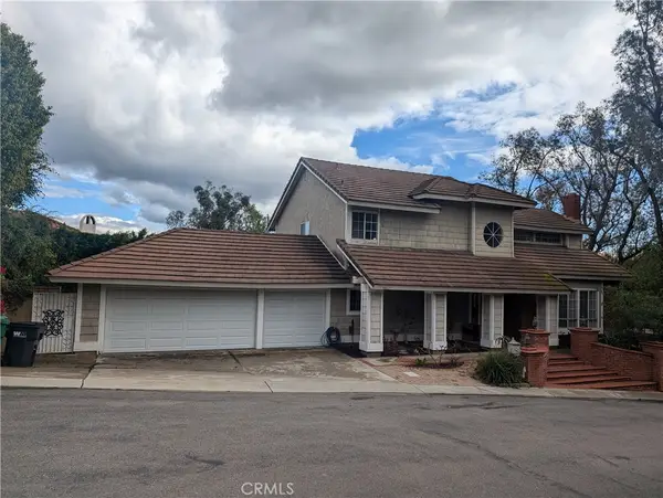 9821 Sunrise, Santa Ana, CA 92705