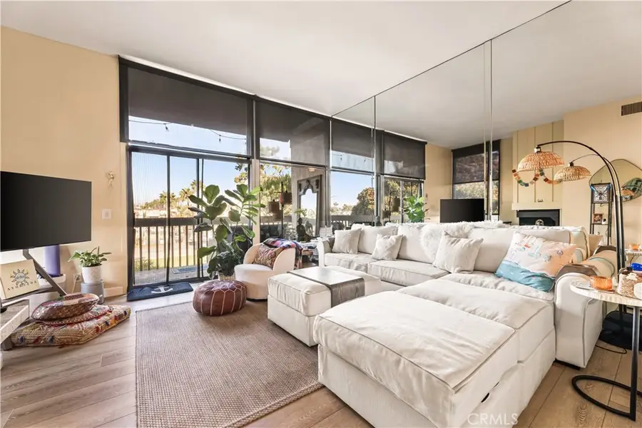 5217 Marina Pacifica S #KEY 20, Long Beach, CA 90803 - Image #2