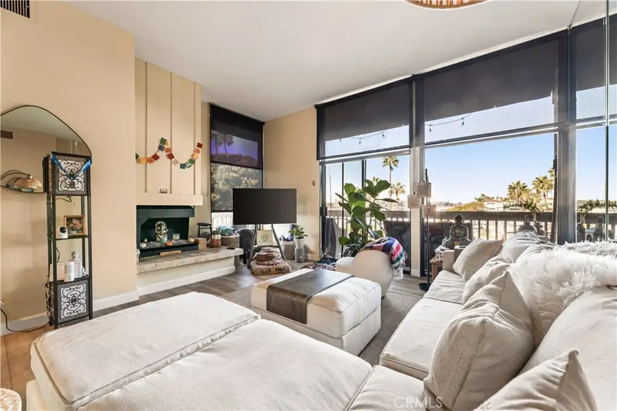 5217 Marina Pacifica S #KEY 20, Long Beach, CA 90803 - Image #3