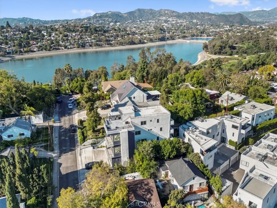 2207 - 2009 Apex Avenue, Los Angeles, CA 90039 - Image #3