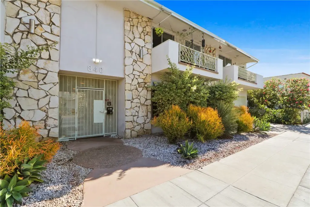 840 Cedar Ave. Unit #20, Long Beach, CA 90813 - Image #1