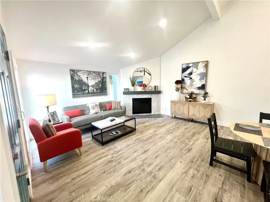 2501 W Sunflower Avenue #A6, Santa Ana, CA 92704 - #2