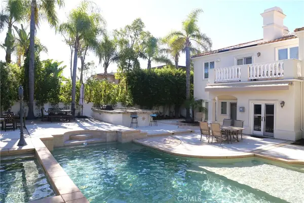 10762 Center Drive, Villa Park, CA 92861