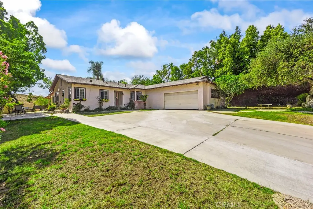 822 Corona, Corona, CA 92879 - Image #1