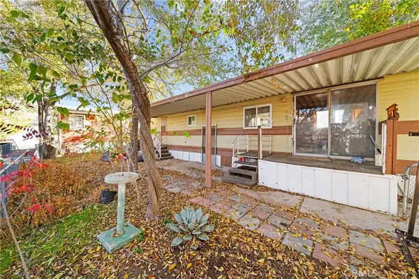 37311 47th St E #87, Palmdale, CA 93552