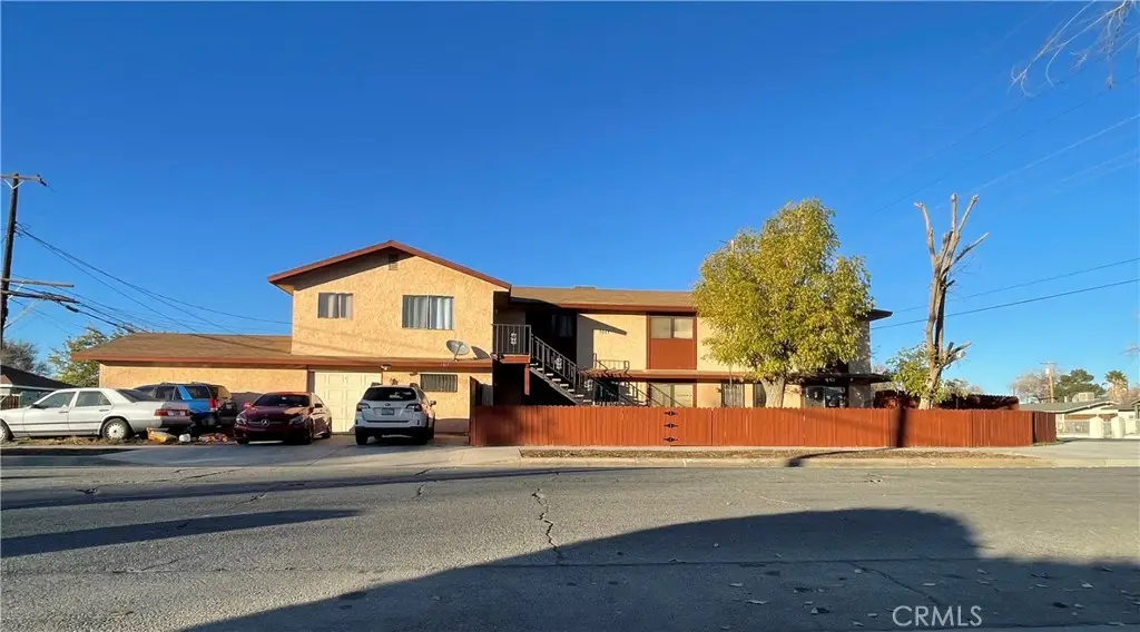 1011 W Avenue H12, Lancaster, CA 93534 - Image #1
