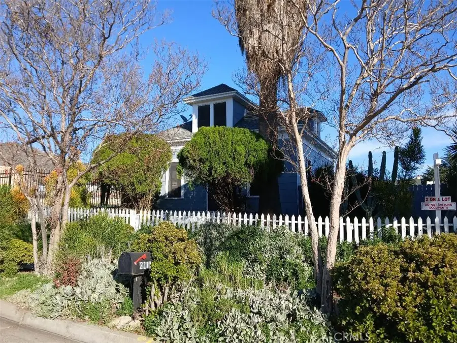 2111 Orange St, Highland, CA 92346 - #2