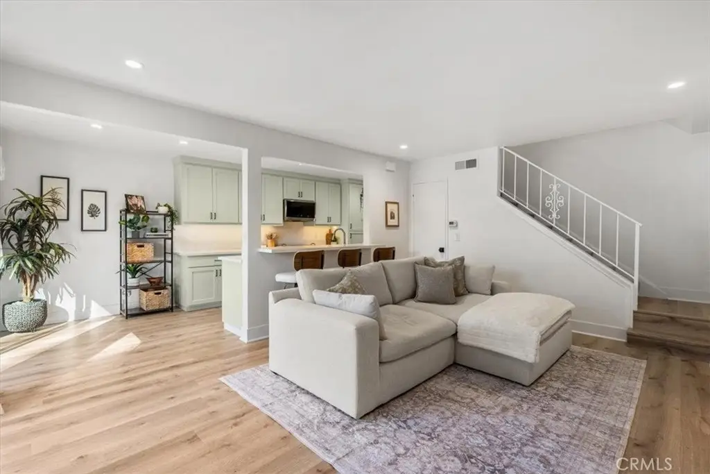 1196 Landsburn Circle, Westlake Village, CA 91361 - Image #1