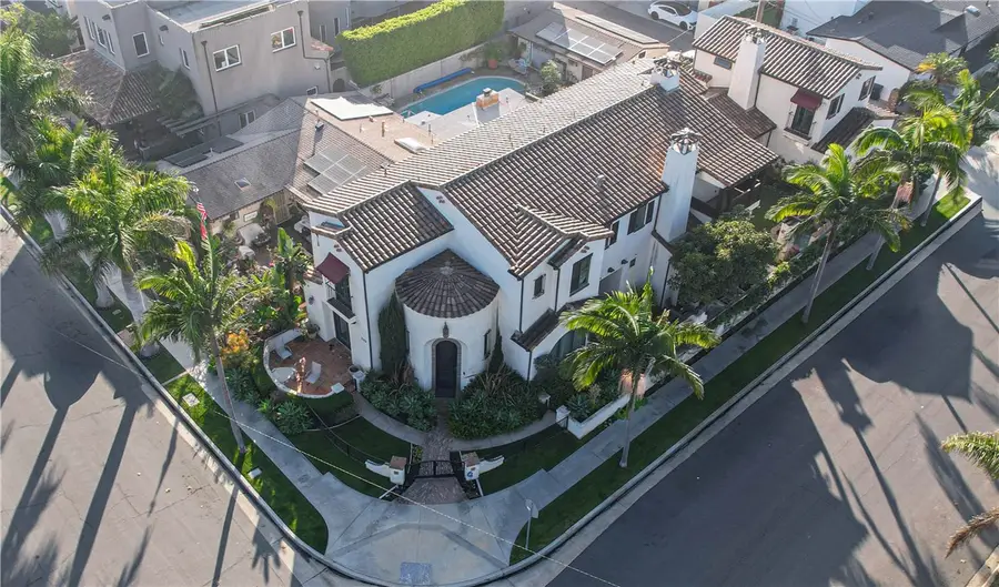 1119 Pine, Huntington Beach, CA 92648 - #3