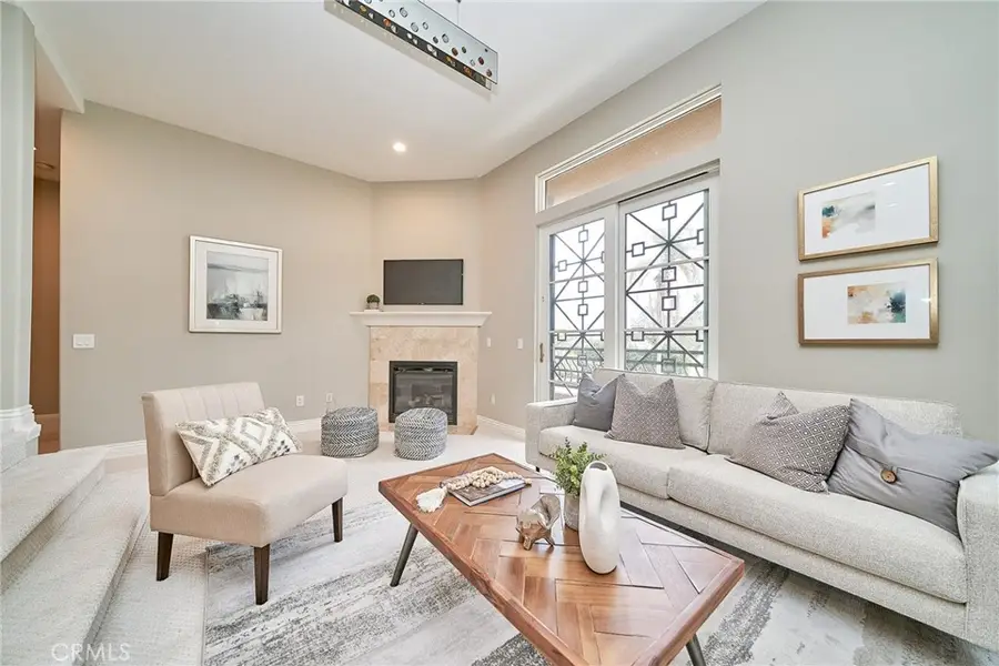 681 S Norton Avenue #107, Los Angeles, CA 90005 - #2