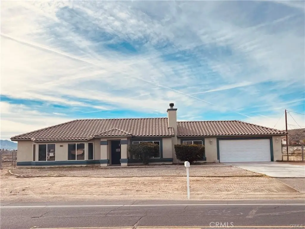20891 Thunderbird, Apple Valley, CA 92307 - #1