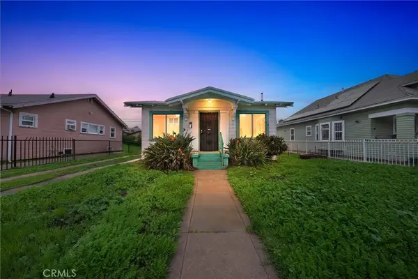 1305 W 84th, Los Angeles, CA 90044