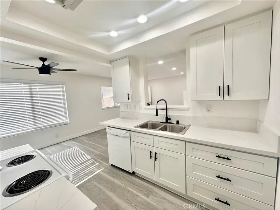 674 Bridgeport, Fullerton, CA 92833 - #2