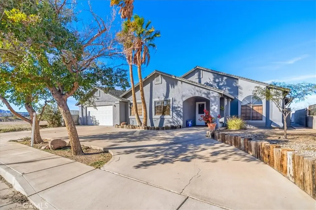 1348 Redwood, Needles, CA 92363 - #1