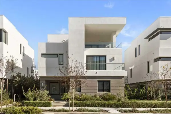 16376 Veterans, Tustin, CA 92782