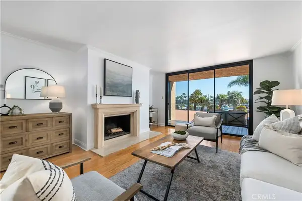 201 Bay Shore Avenue #104, Long Beach, CA 90803