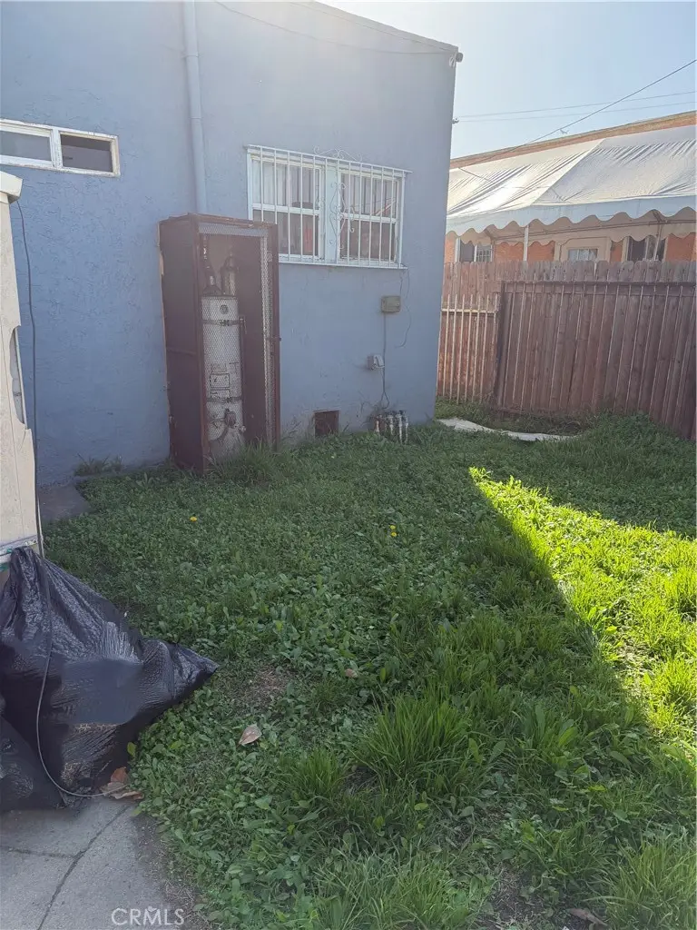 341 W 88th, Los Angeles, CA 90003 - #2