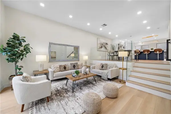 10 Starfall #11, Irvine, CA 92603