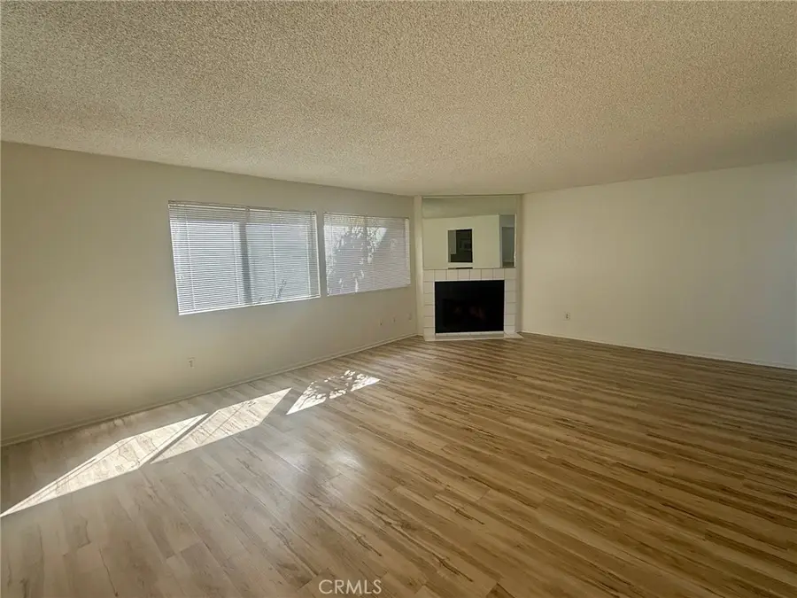 605 Redondo Avenue #206, Long Beach, CA 90814 - #3