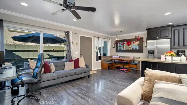 1616 Iowa #C, Costa Mesa, CA 92626